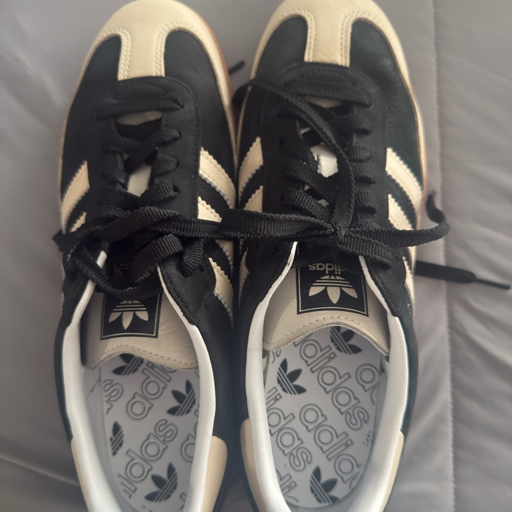 Adidas Black and Cream Sambas - Picture 2 of 4